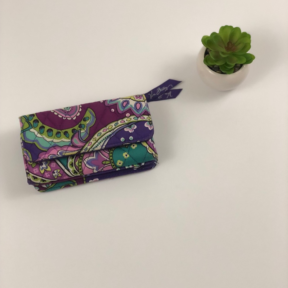 Vera Bradley wallet
